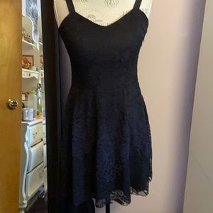 Free People -Dark navy lace dress - Size L